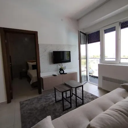 Bella Vista Apartment Jagodina Exterior photo